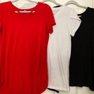 🍀 4 for $24: Lot of 3 tunic style tops, size S, red, black, white